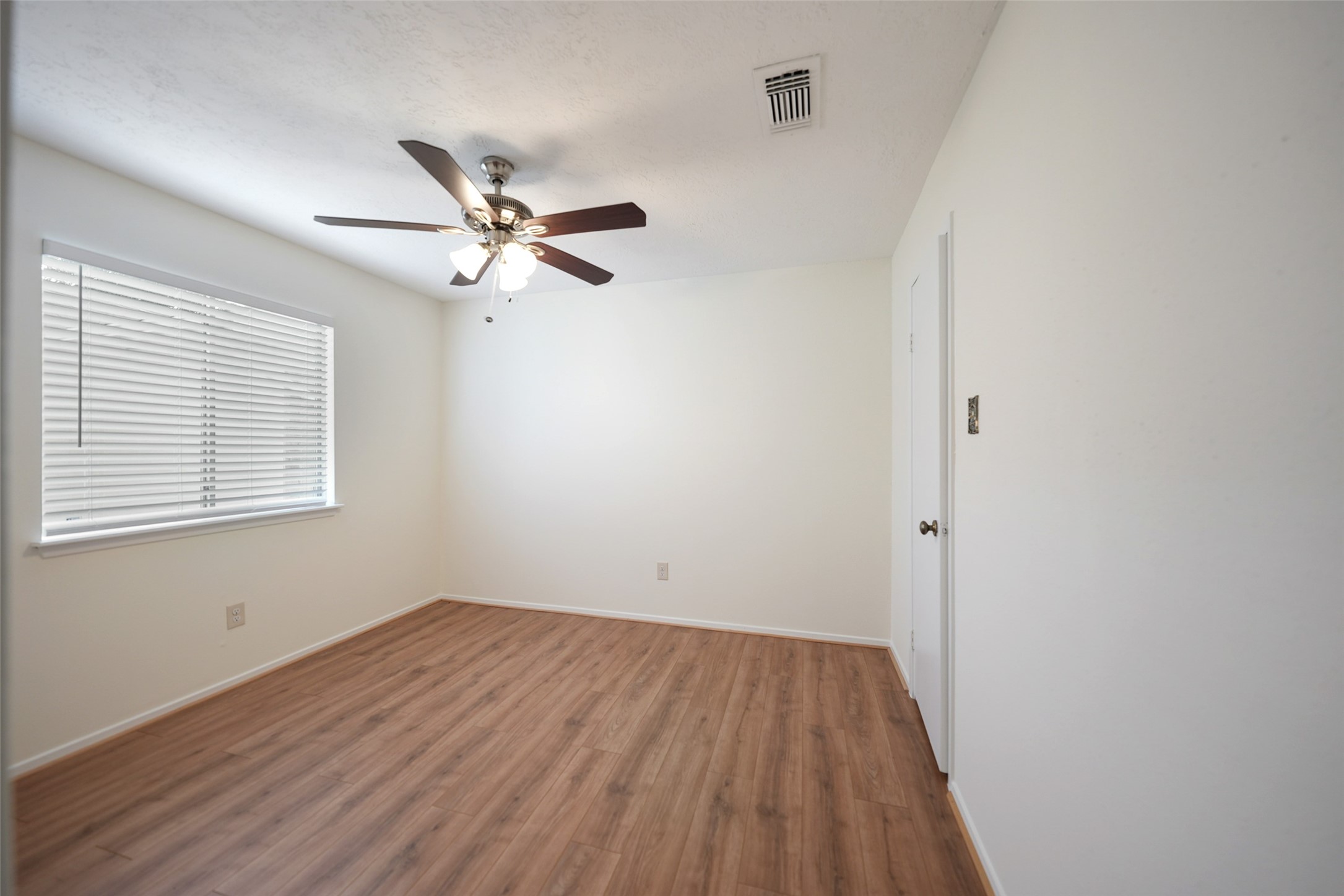 21503 Bridgepoint Lane Spring, TX 77388 - Photo 32 of 36