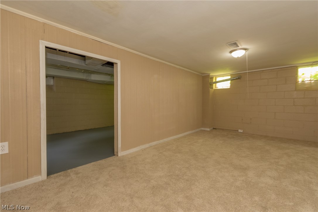1131 Haselton Road Cleveland Heights, OH 44121 - Photo 26 of 31