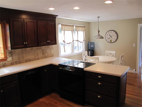 20 Lexington Road Shrewsbury, MA 01545 - Photo 5 of 22 Gallery Image 5