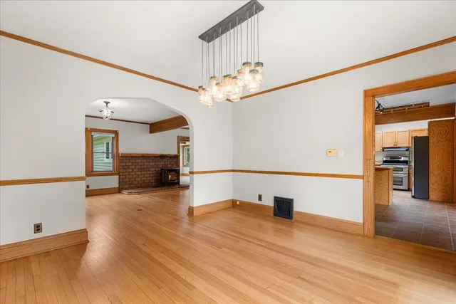 $695,000 | 427 North Maple Lane, Rochester, WI 53105