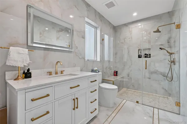 $1,699,000 | 27 Ellish Parkway, Unit 203, Spring Valley, NY 10977