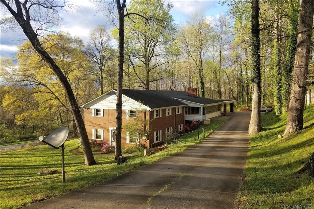 516 Riverside Drive Morganton, NC 28655 - Photo 2 of 32 Gallery Image 2