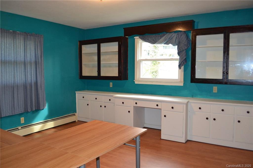516 Riverside Drive Morganton, NC 28655 - Photo 20 of 32 Gallery Image 20
