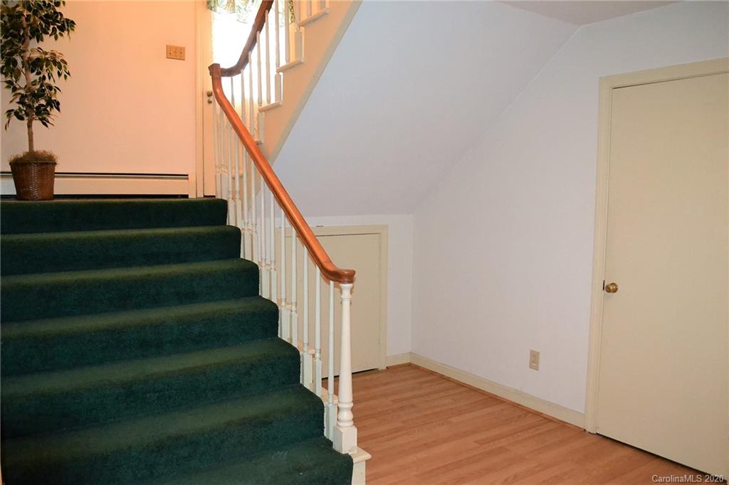 516 Riverside Drive Morganton, NC 28655 - Photo 23 of 32 Gallery Image 23