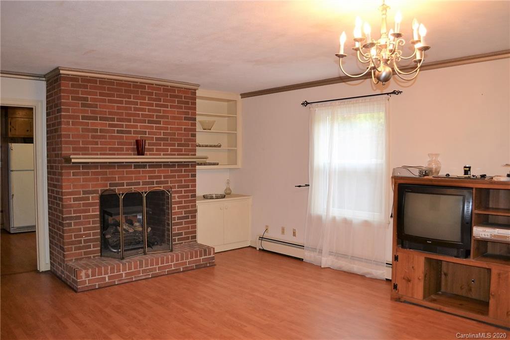 516 Riverside Drive Morganton, NC 28655 - Photo 25 of 32 Gallery Image 25