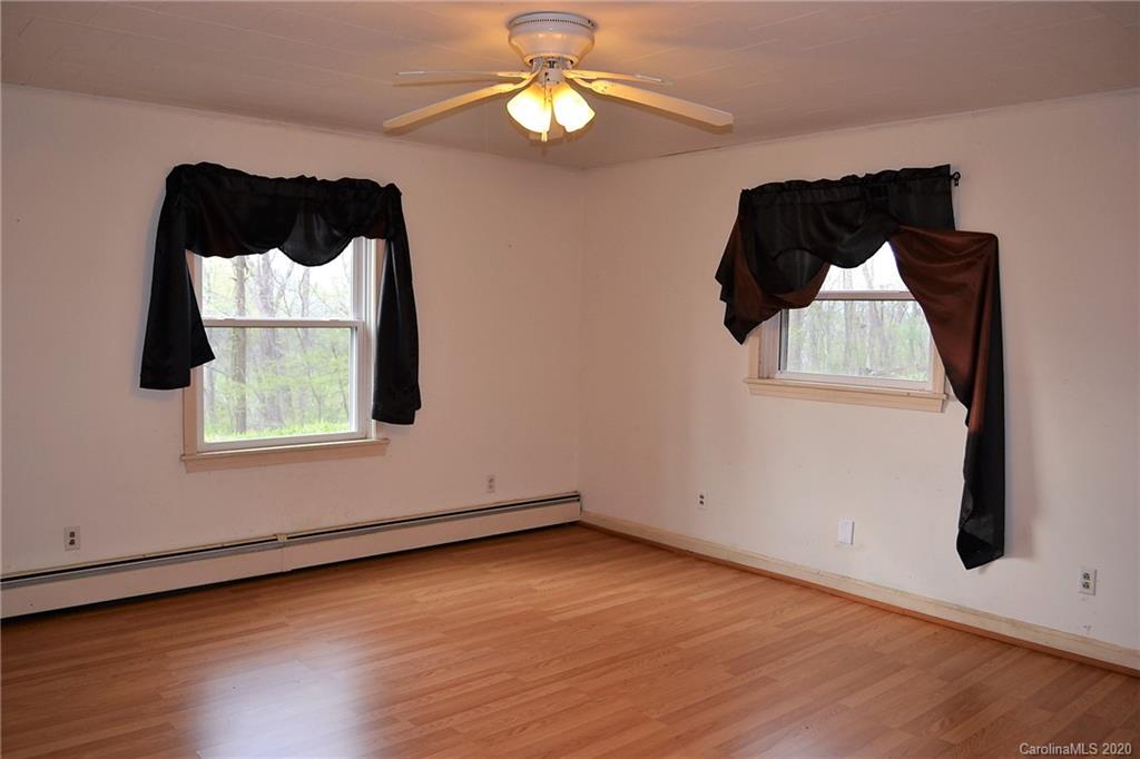 516 Riverside Drive Morganton, NC 28655 - Photo 27 of 32 Gallery Image 27