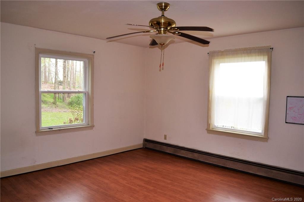 516 Riverside Drive Morganton, NC 28655 - Photo 31 of 32 Gallery Image 31