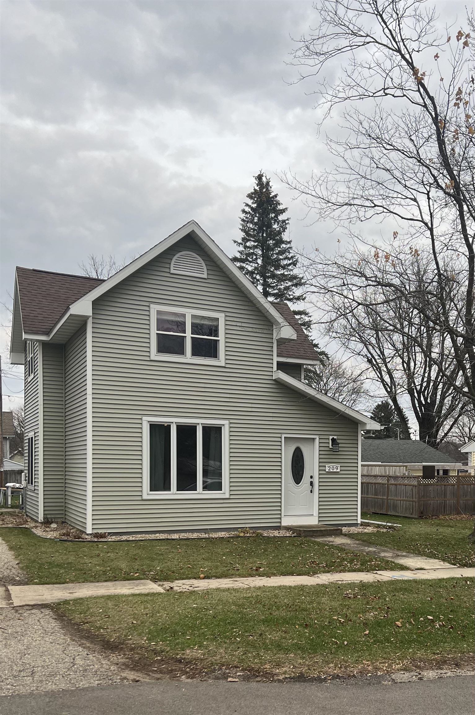 209 Division Street Rio, WI 53960 - Photo 1 of 1 Gallery Image 1