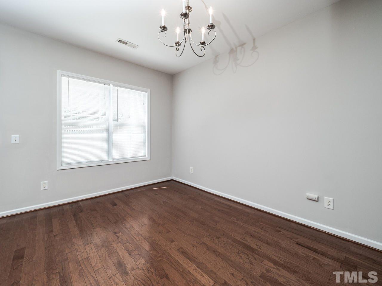 2623 Asher View Court Raleigh, NC 27606 - Photo 14 of 25 Gallery Image 14