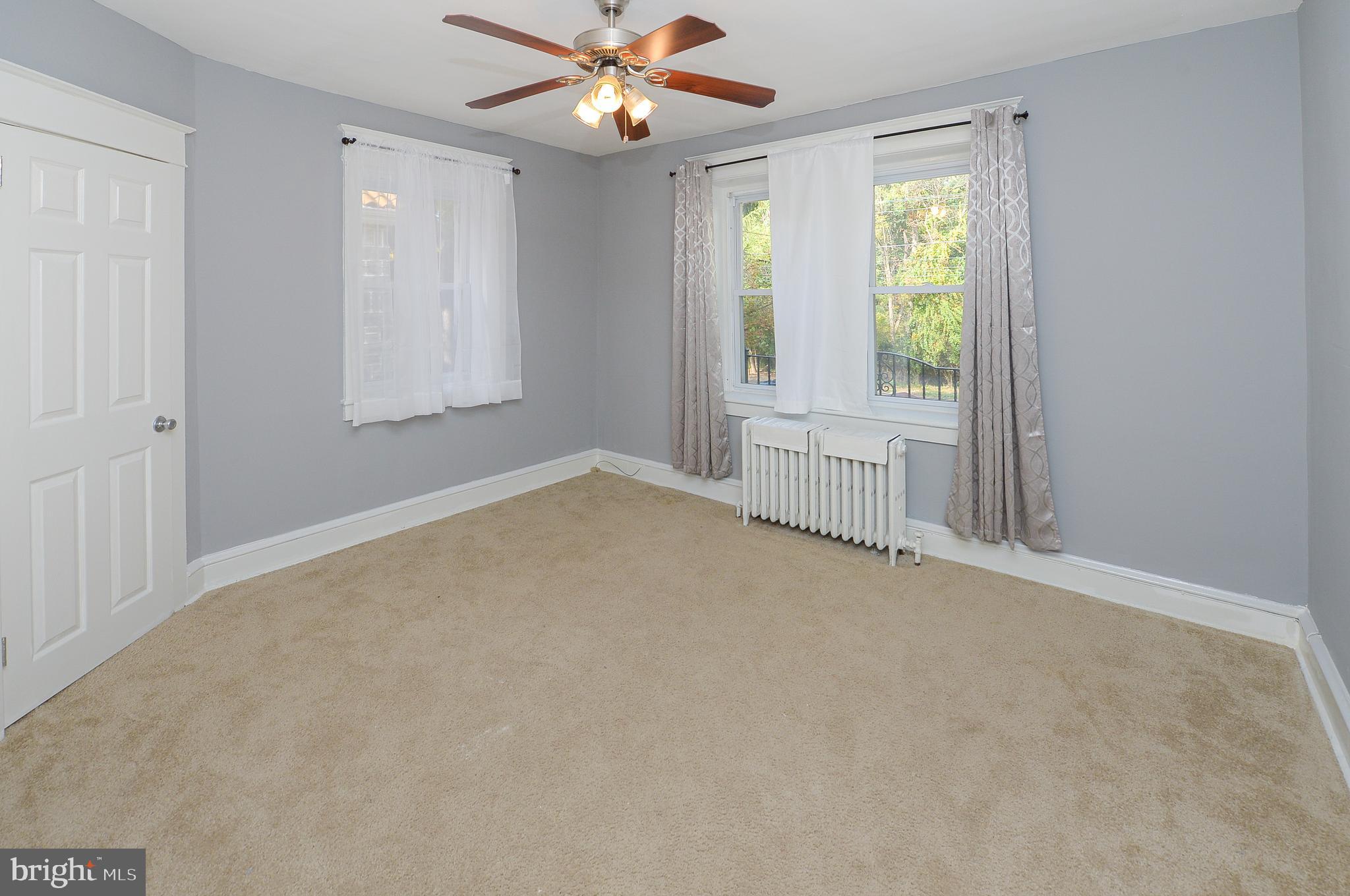 4960 State Road Drexel Hill, PA 19026 - Photo 31 of 40 Primary Bedroom