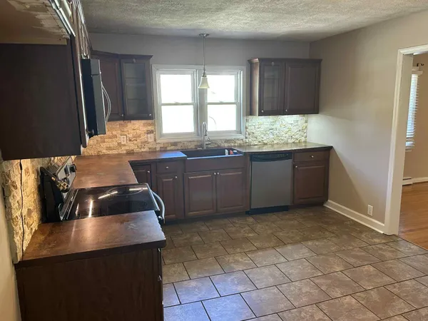 $364,900 | 636 Carmack Avenue, Carthage, TN 37030