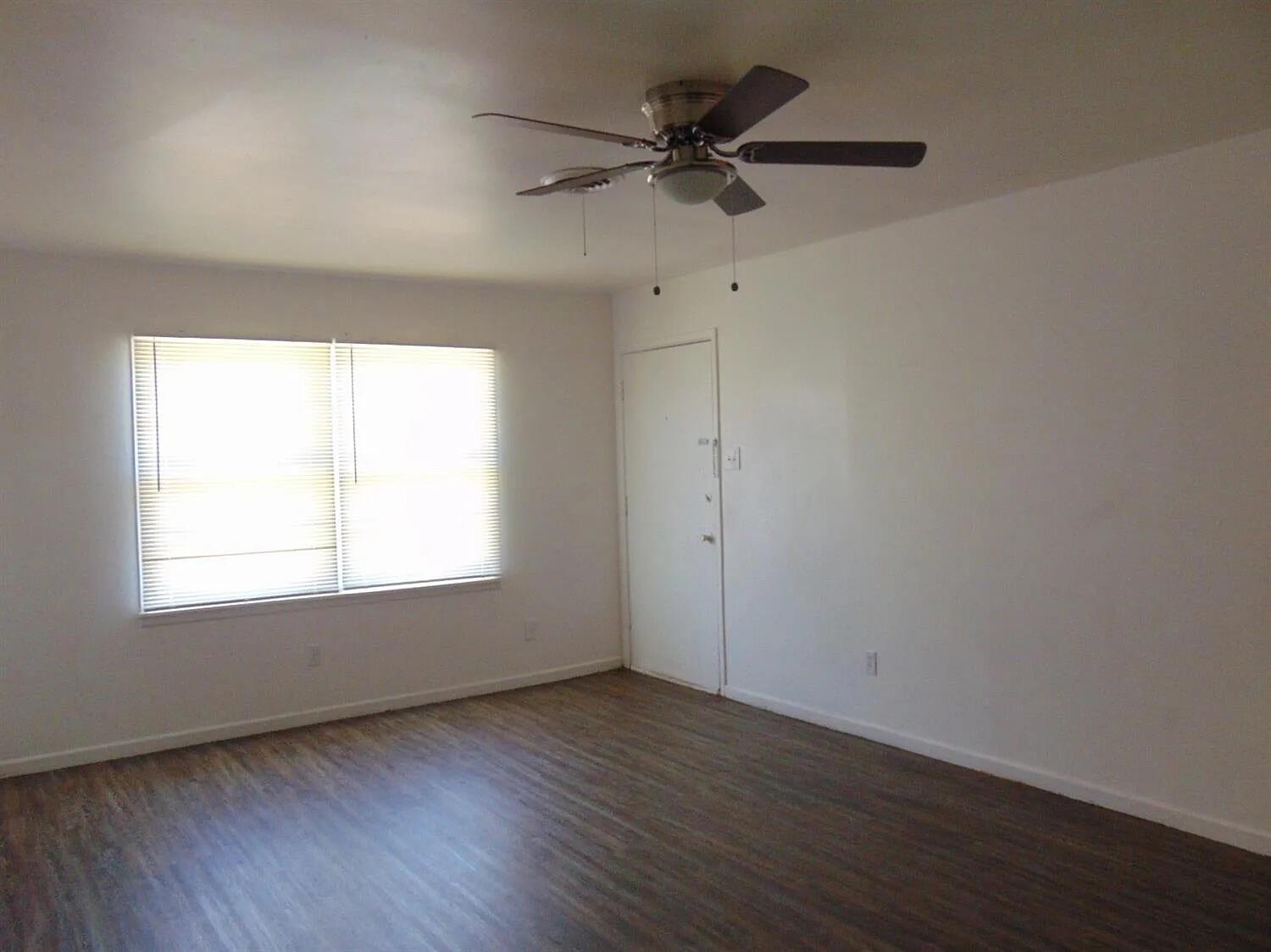 2412 46th Street, Unit A Lubbock, TX 79412 - Photo 7 of 7 f29c504d064f97d6c1466bface7b08fa-uncropp