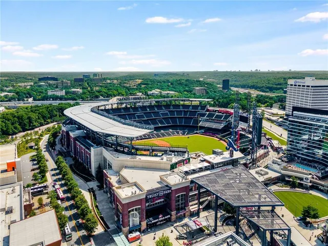 $750,000 | 3280 Stillhouse Lane Southeast, Unit 410, Atlanta, GA 30339