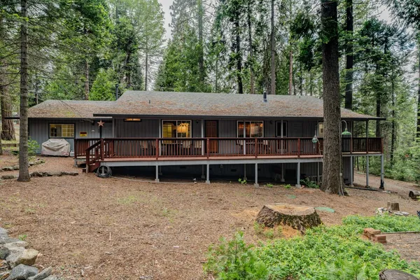 $445,000 | 20526 South Court, Pioneer, CA 95666