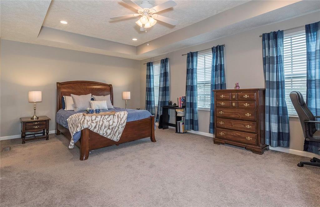 246 Foxwood Road Moon Township, PA 15108 - Photo 15 of 25