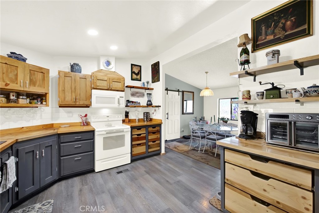 3835 Gardiner Ferry Road, Unit 91 Corning, CA 96021 - Photo 24 of 45