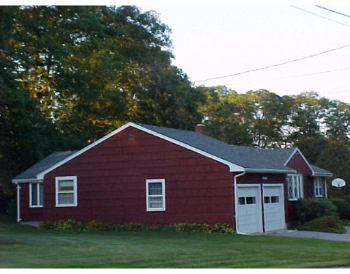 36 Court Road Braintree, MA 02184 - Photo 4 of 4 Gallery Image 4