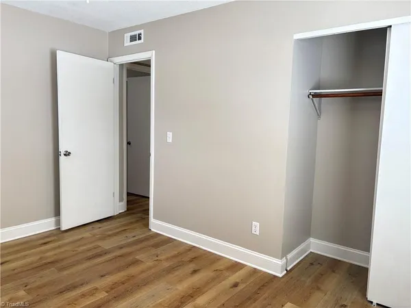 $1,575 | 2744 Westchester Drive, Burlington, NC 27217