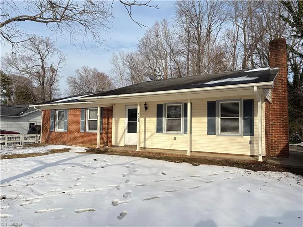 $1,575 | 2744 Westchester Drive, Burlington, NC 27217