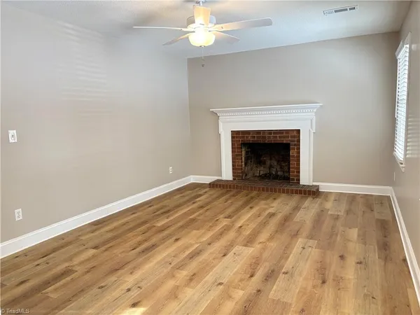 $1,575 | 2744 Westchester Drive, Burlington, NC 27217