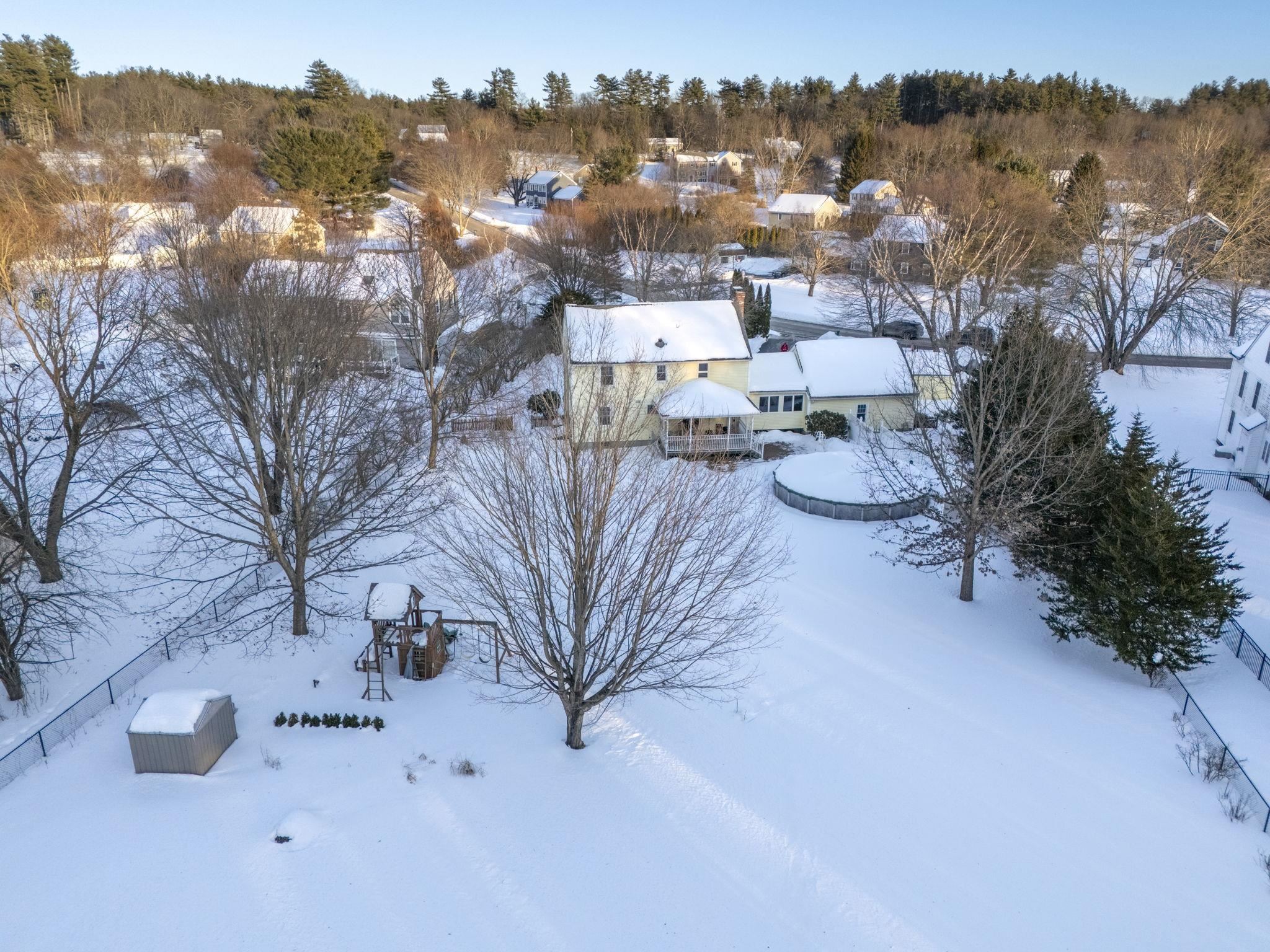 11 Broadview Drive Litchfield, NH 03052 - Photo 2 of 51