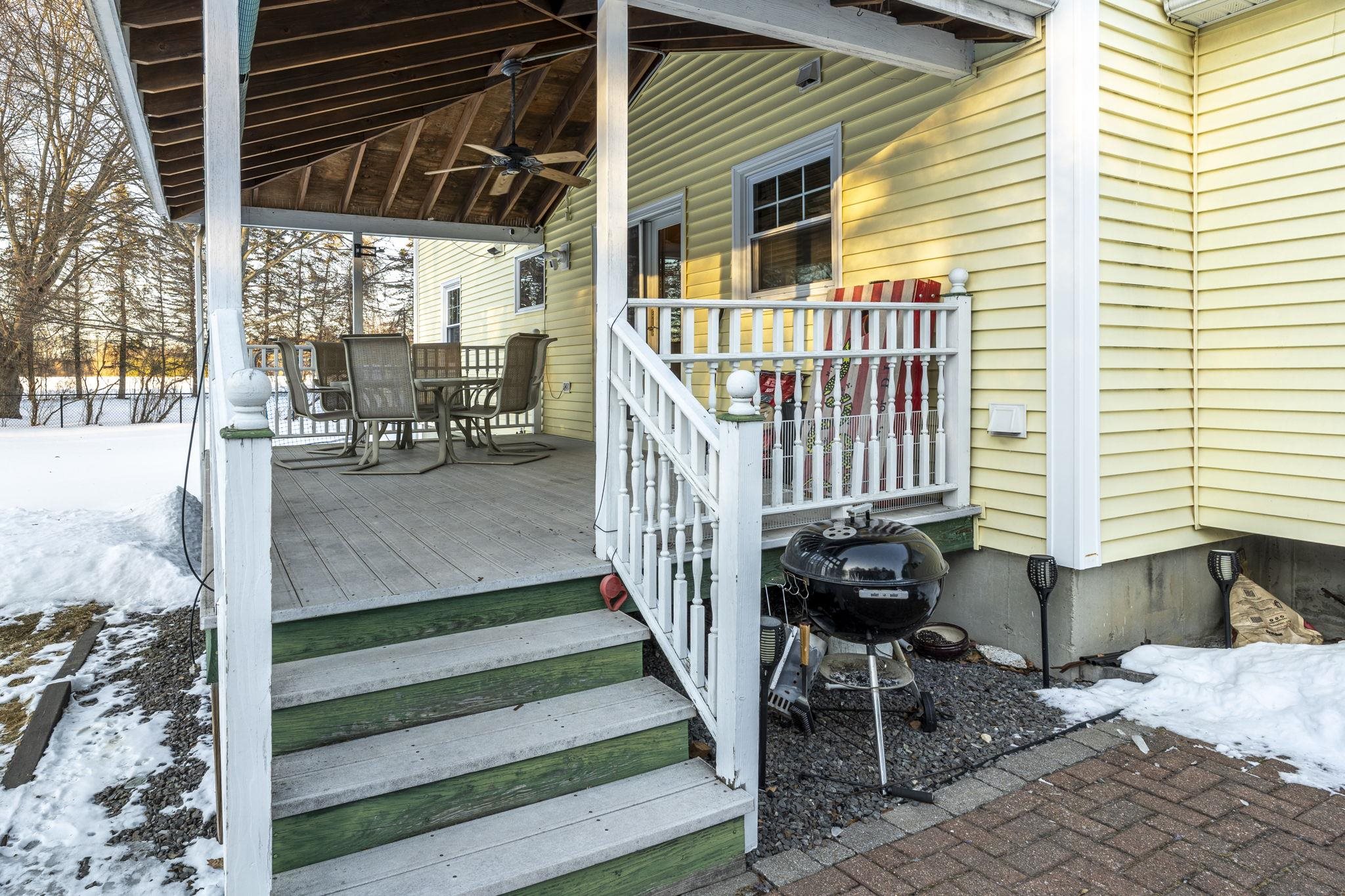 11 Broadview Drive Litchfield, NH 03052 - Photo 42 of 51