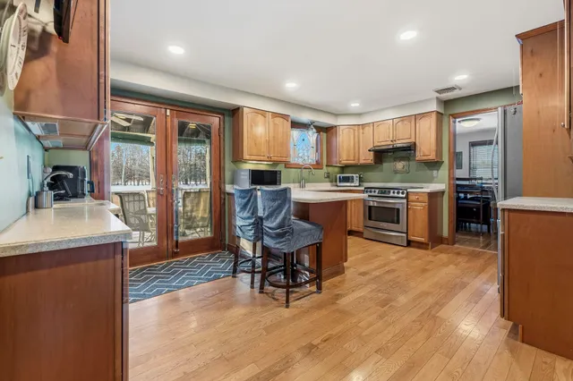 $719,900 | 11 Broadview Drive, Litchfield, NH 03052