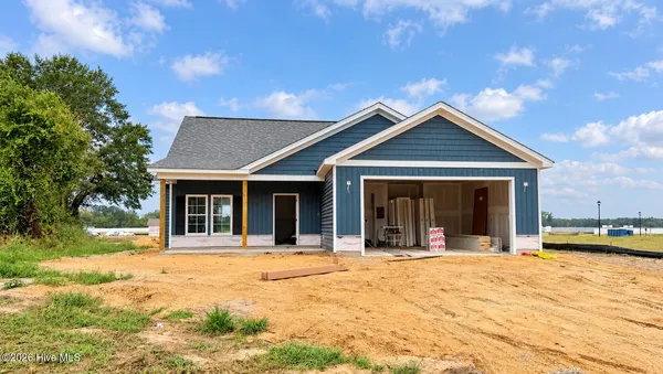 $286,900 | 205 Vineyard Drive, La Grange, NC 28551