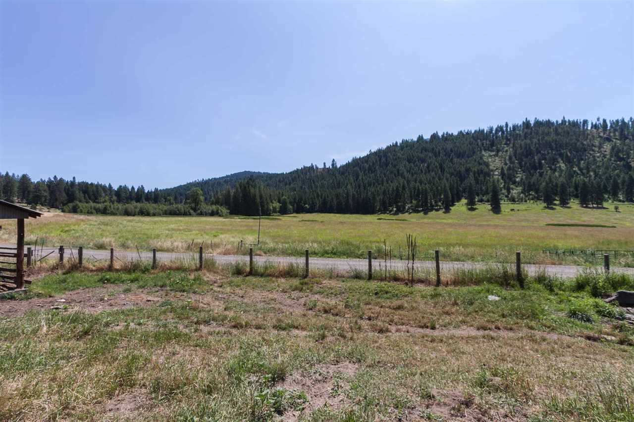 958 Hockersmith Road Kettle Falls, WA 99141 - Photo 31 of 32