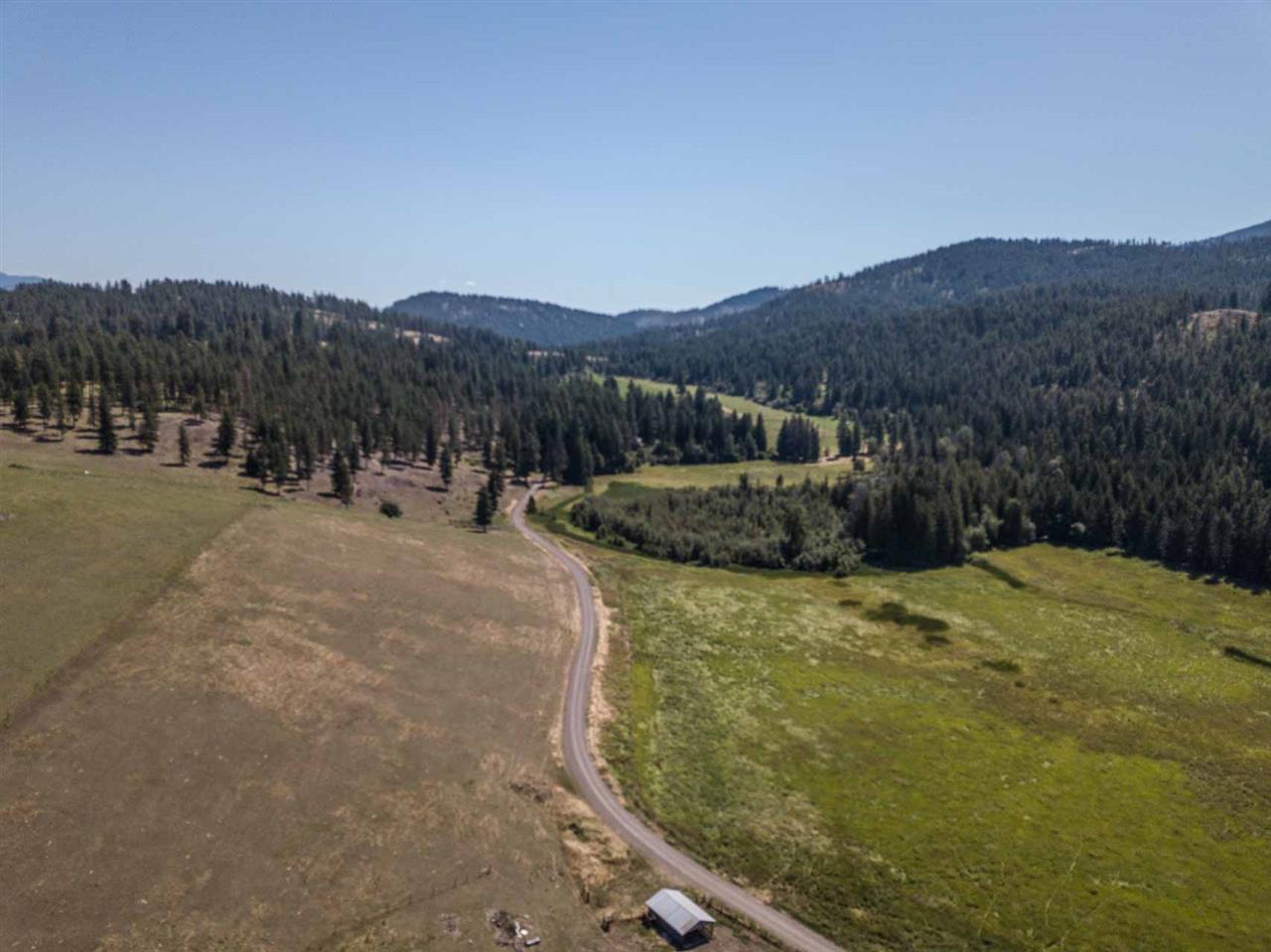 958 Hockersmith Road Kettle Falls, WA 99141 - Photo 7 of 32