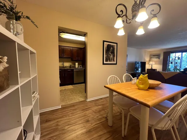 $193,900 | 11160 Anderson Lakes Parkway, Unit 218, Eden Prairie, MN 55344