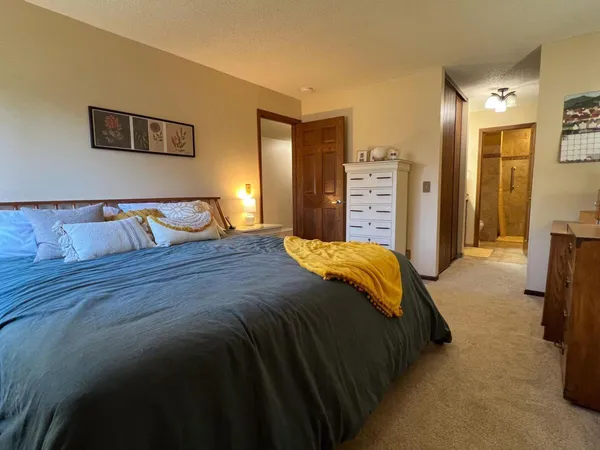 $193,900 | 11160 Anderson Lakes Parkway, Unit 218, Eden Prairie, MN 55344