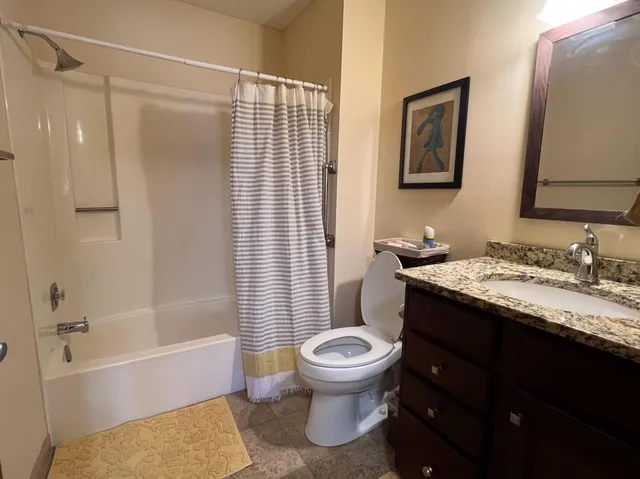 $193,900 | 11160 Anderson Lakes Parkway, Unit 218, Eden Prairie, MN 55344