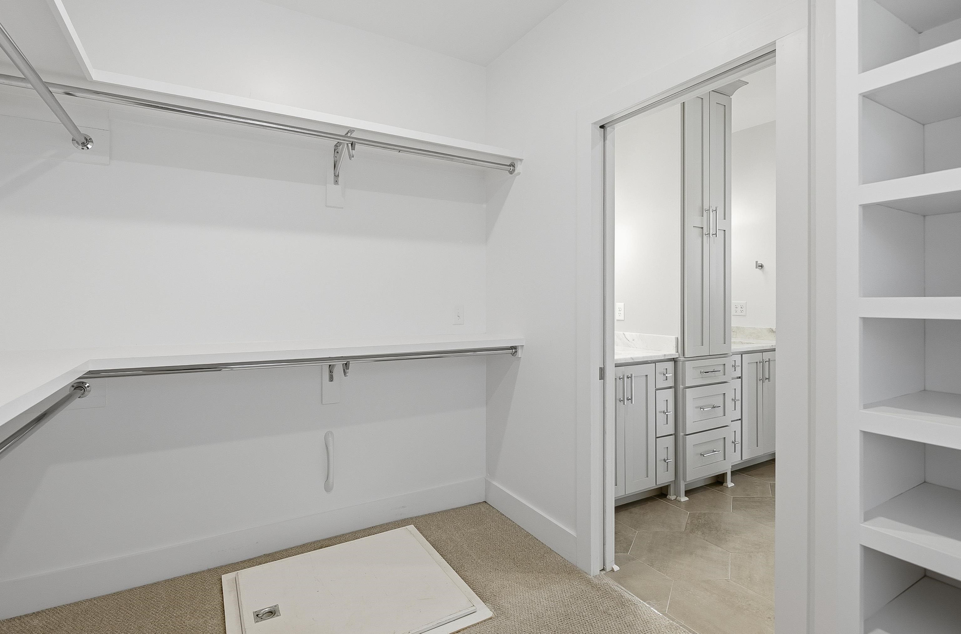 1925 Evelyn Avenue Memphis, TN 38104 - Photo 3 of 30 a view of an empty walk in closet
