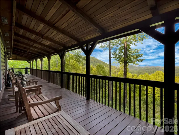 $735,000 | 586 Tanglewood Lane, Saluda, NC 28773