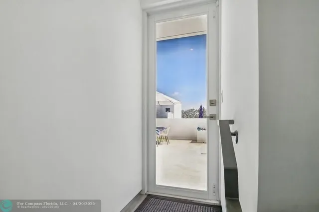 $1,199,000 | 700 Northeast 14th Avenue, Unit 208, Fort Lauderdale, FL 33304