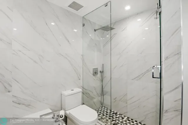 $1,199,000 | 700 Northeast 14th Avenue, Unit 208, Fort Lauderdale, FL 33304