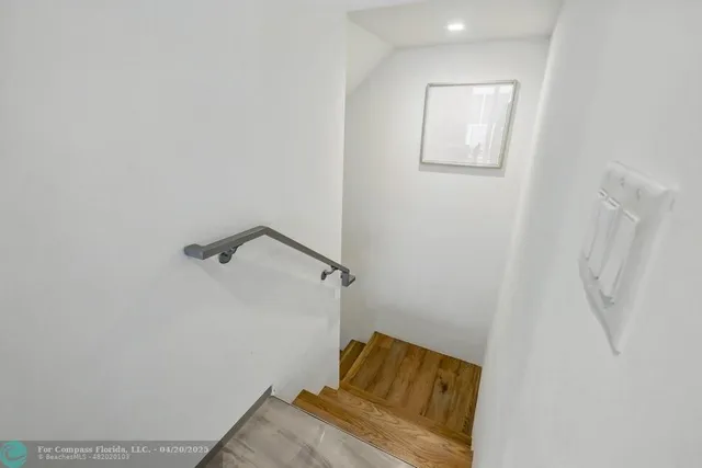 $1,199,000 | 700 Northeast 14th Avenue, Unit 208, Fort Lauderdale, FL 33304