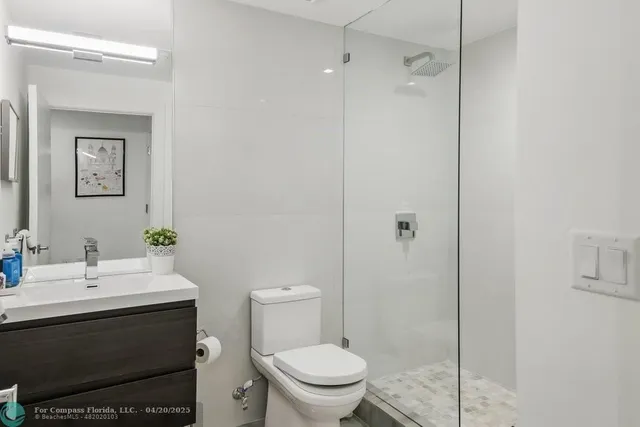 $1,199,000 | 700 Northeast 14th Avenue, Unit 208, Fort Lauderdale, FL 33304