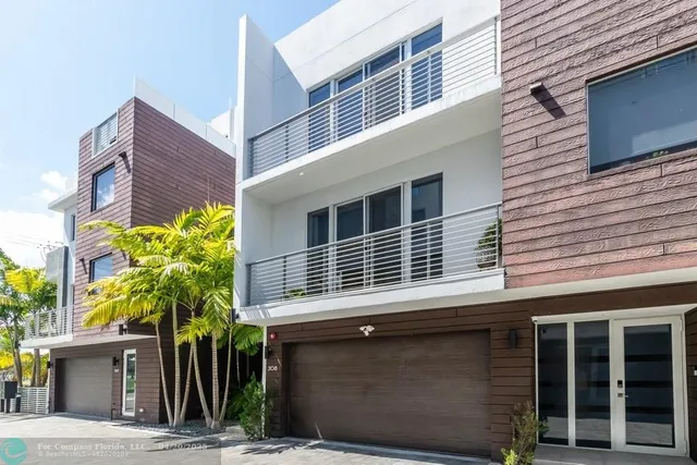 $1,199,000 | 700 Northeast 14th Avenue, Unit 208, Fort Lauderdale, FL 33304