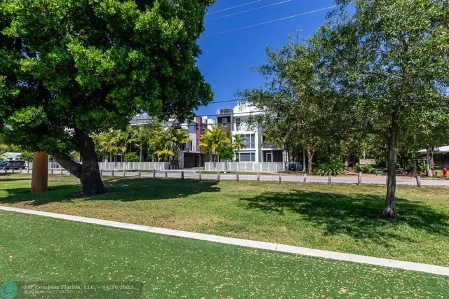 $1,199,000 | 700 Northeast 14th Avenue, Unit 208, Fort Lauderdale, FL 33304