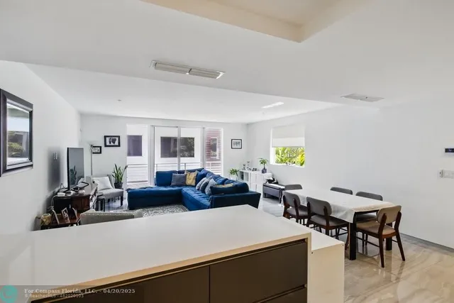 $1,199,000 | 700 Northeast 14th Avenue, Unit 208, Fort Lauderdale, FL 33304