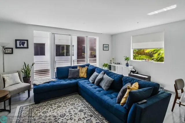 $1,199,000 | 700 Northeast 14th Avenue, Unit 208, Fort Lauderdale, FL 33304