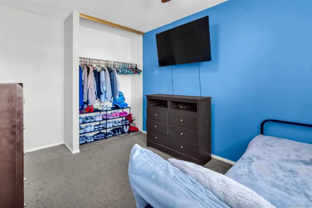 $864,950 | 341 Paraiso Avenue, Spring Valley, CA 91977