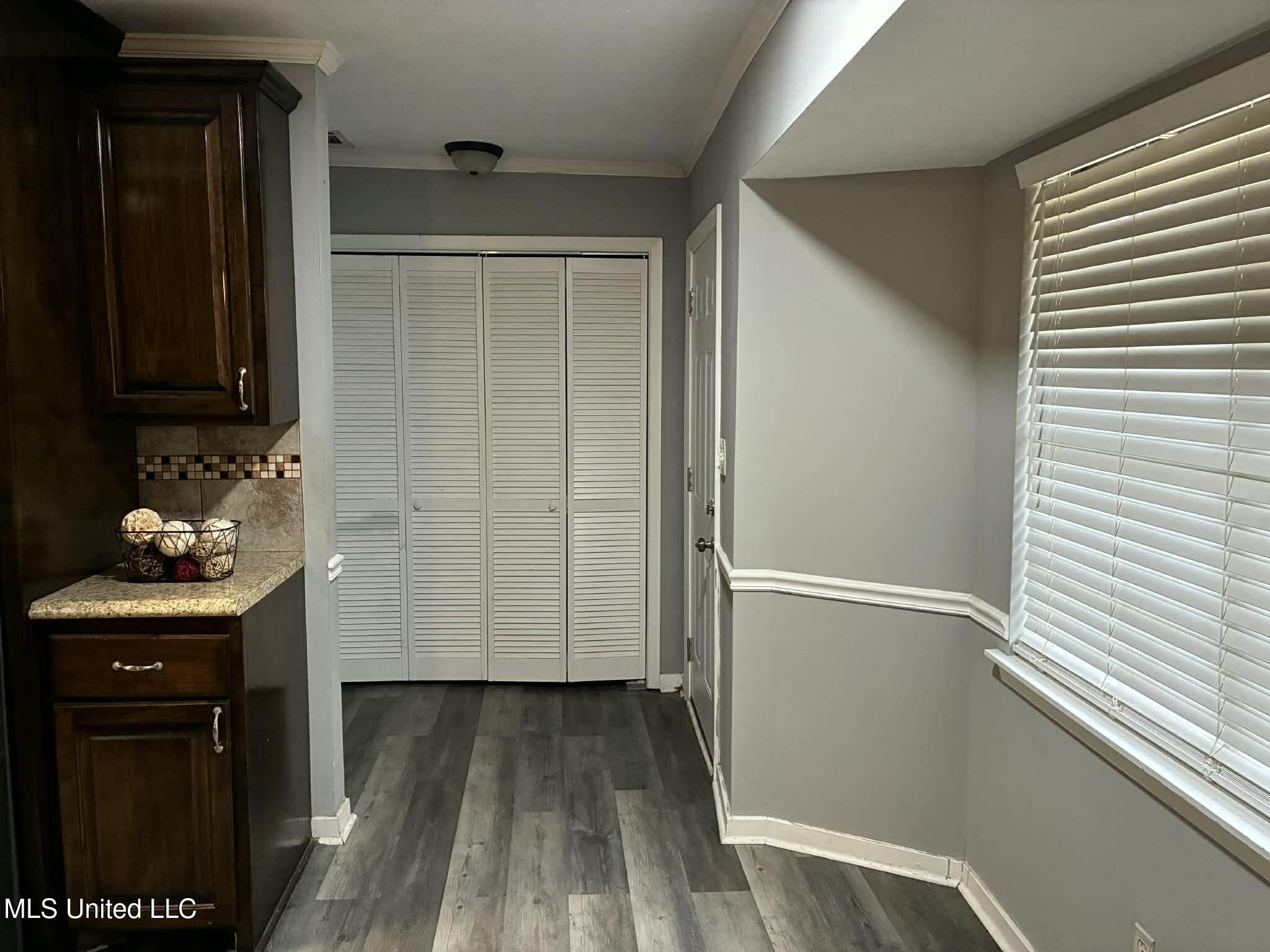 228 Mikell Street Jackson, MS 39212 - Photo 12 of 29 WASH ROOM