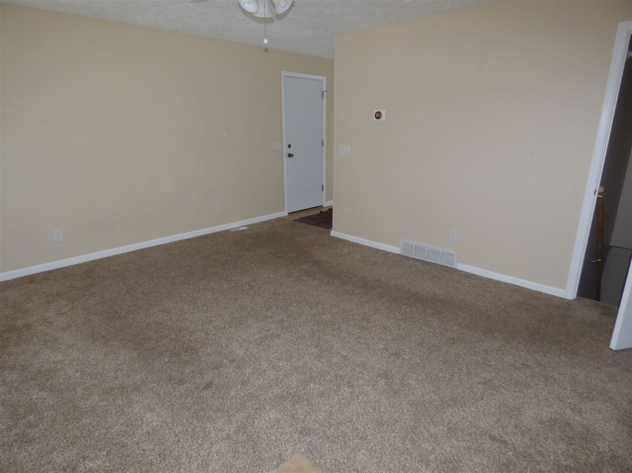 6279 Boone Road Traverse City, MI 49685 - Photo 15 of 27 1871960-14.JPG