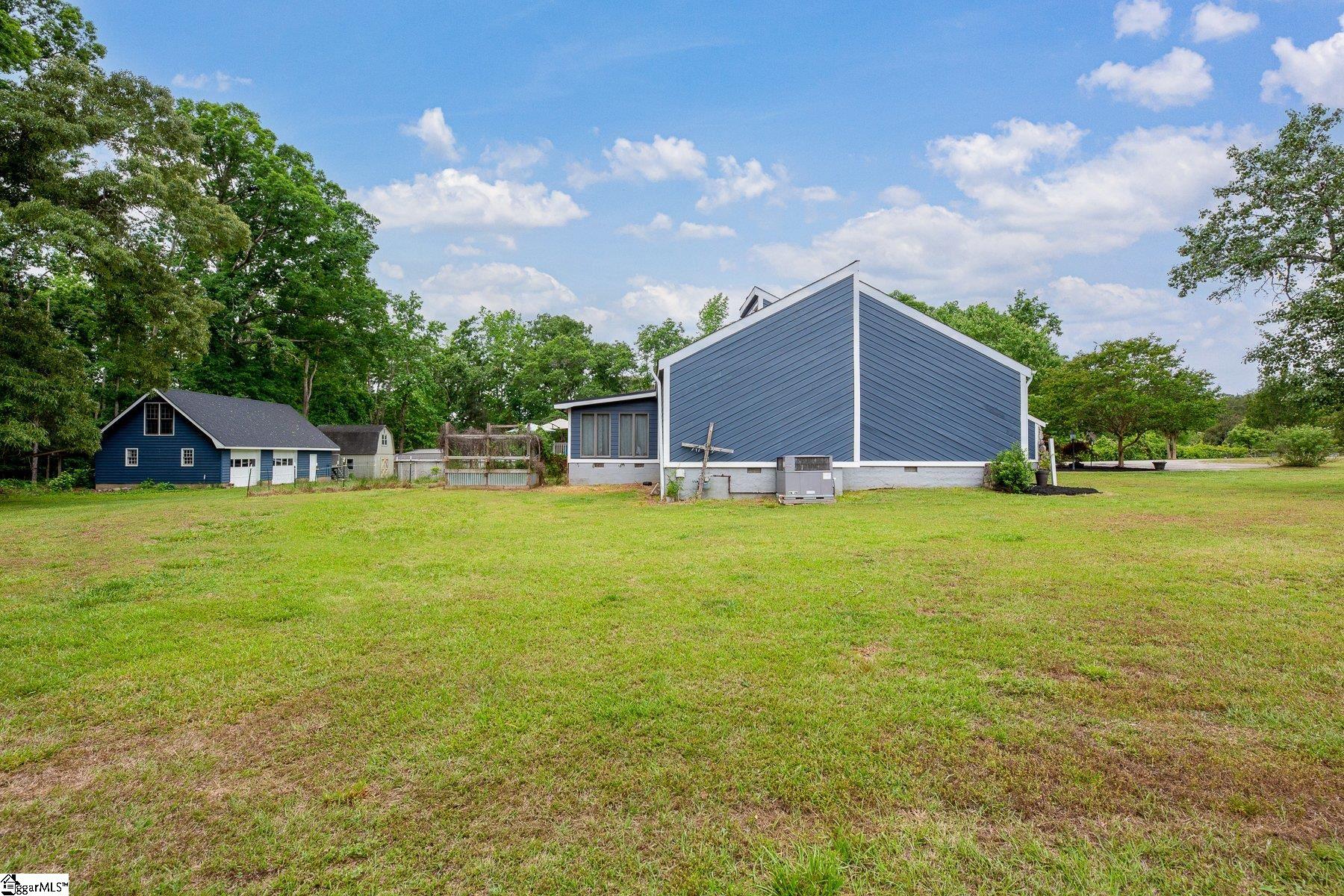 144 Spring Road Laurens, SC 29360 - Photo 37 of 47