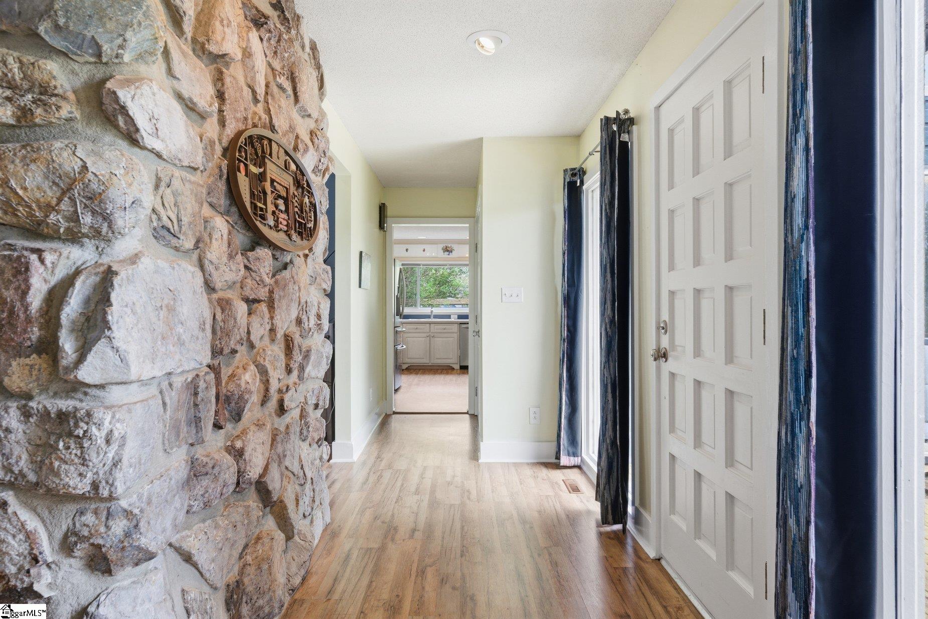 144 Spring Road Laurens, SC 29360 - Photo 6 of 47