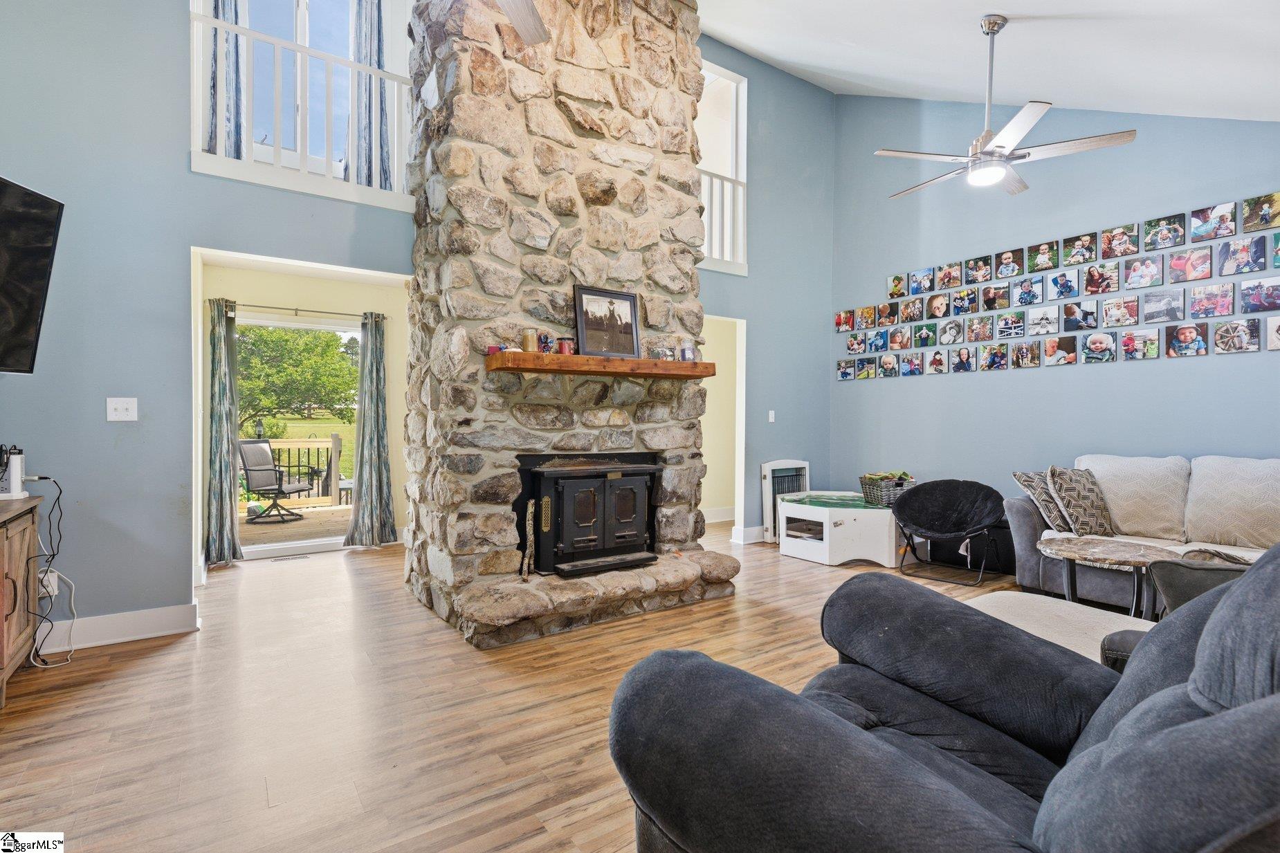144 Spring Road Laurens, SC 29360 - Photo 7 of 47