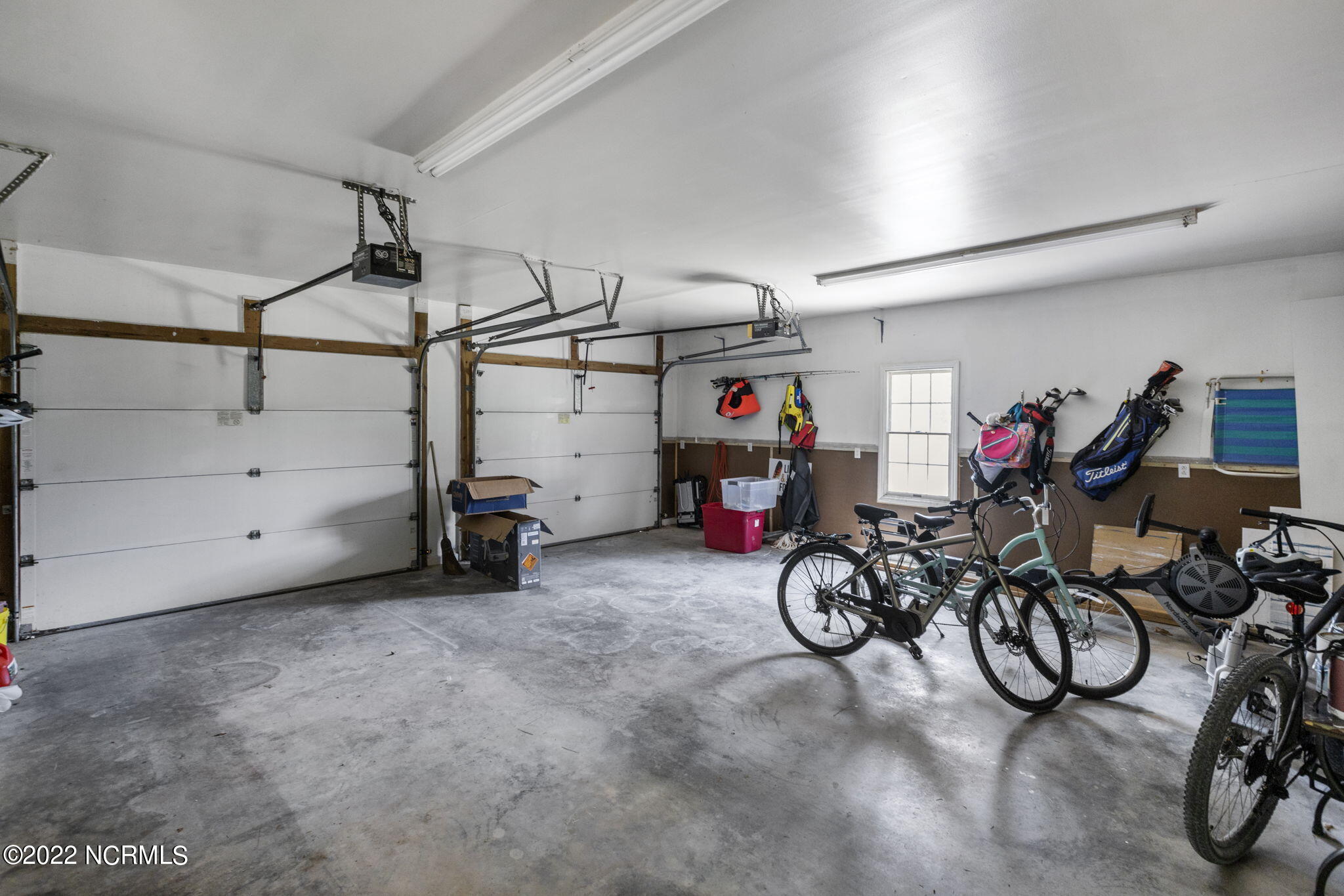 1141 Hardison Lee Farm Road Arapahoe, NC 28510 - Photo 39 of 57 2 car garage